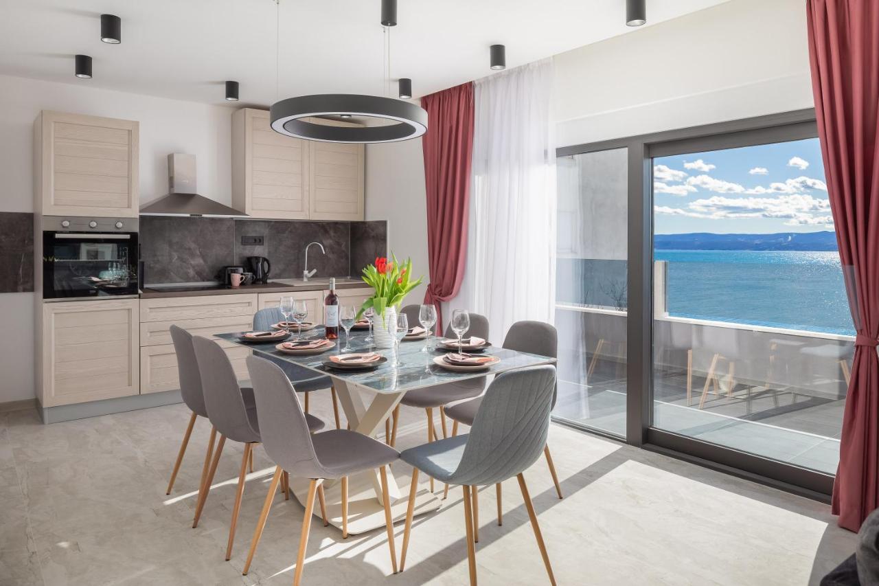 Luxury Apartment Lorena - Private Heated Pool - Jesenice  Luaran gambar