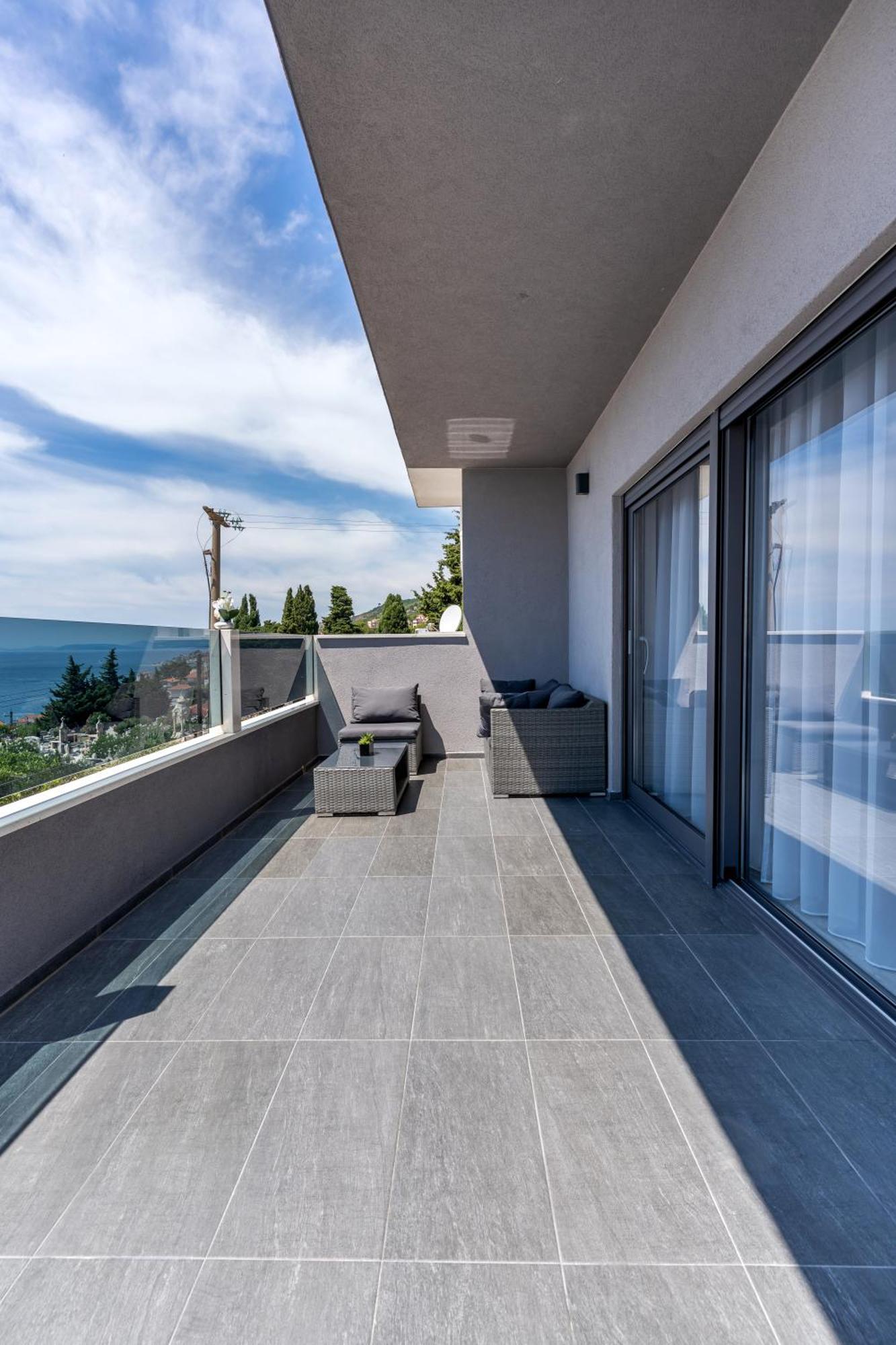 Luxury Apartment Lorena - Private Heated Pool - Jesenice  Luaran gambar